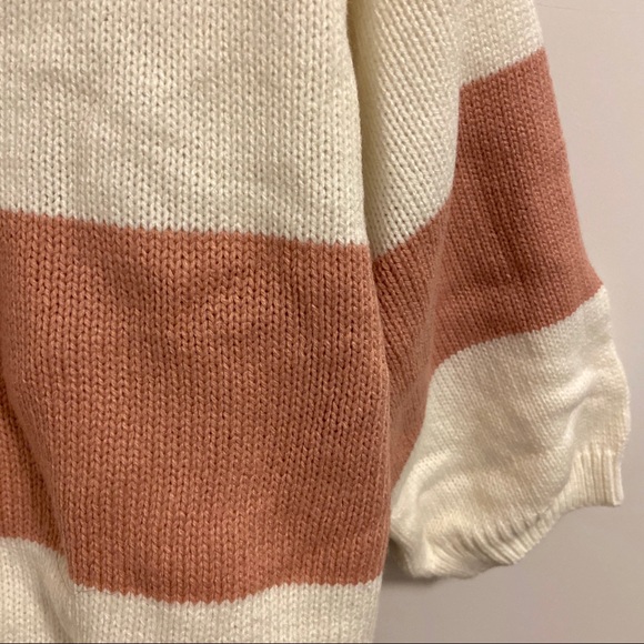 Pink/White Cute Sweater - Picture 4 of 4